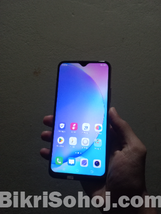 Vivo y17